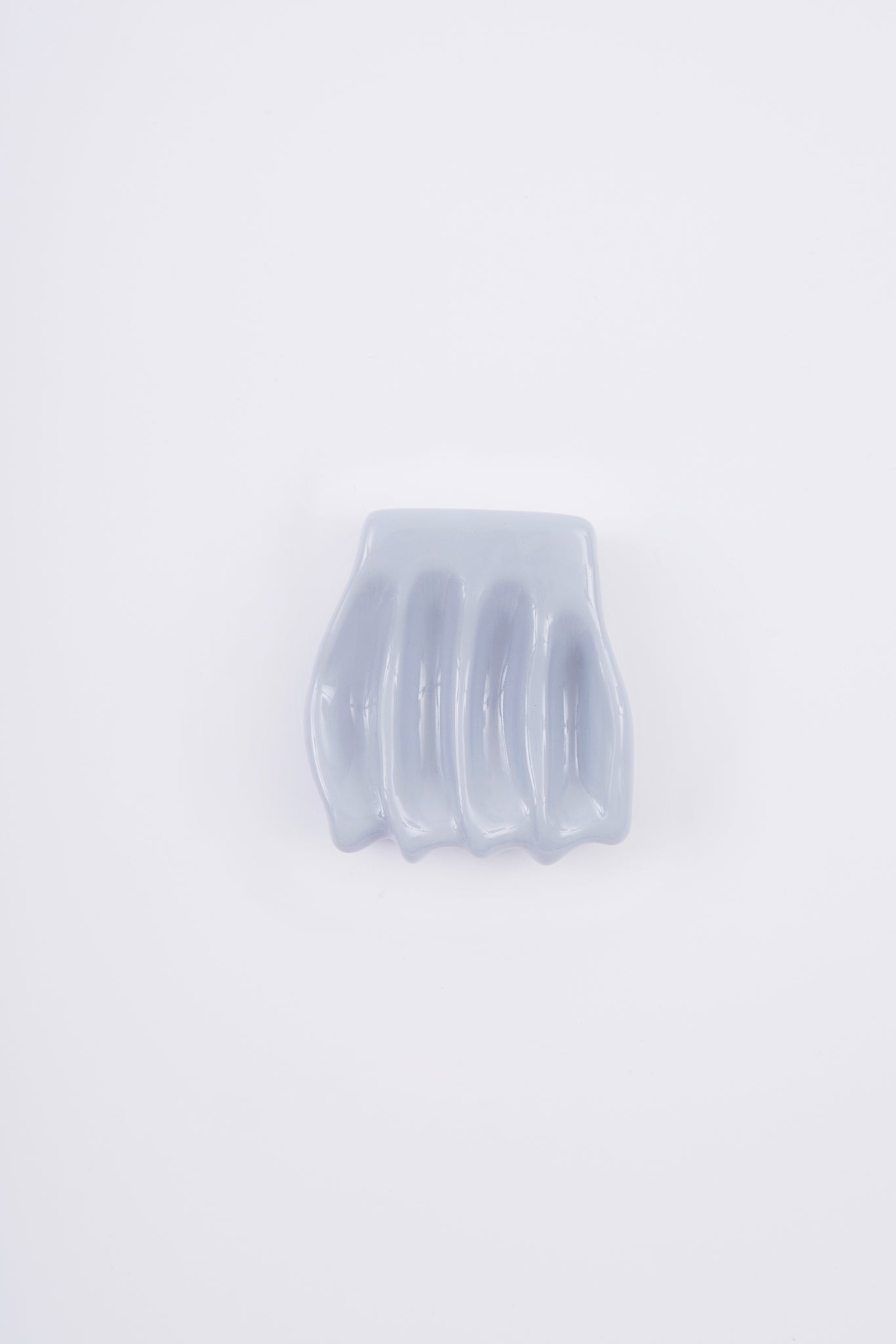 Acla x ISSU ISSU Mano